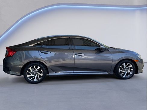 Used 2016 Honda Civic EX image 7