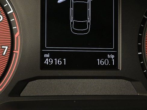 Used 2021 Volkswagen Jetta SE image 11