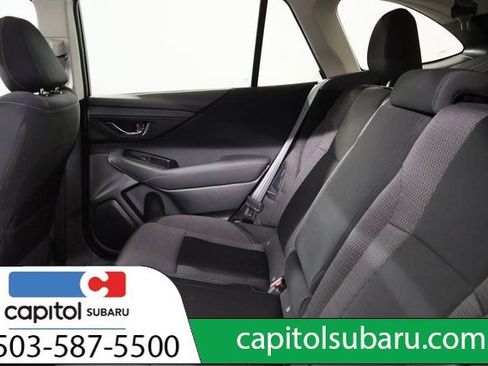 Used 2025 Subaru Outback Premium AWD/4WD image 35