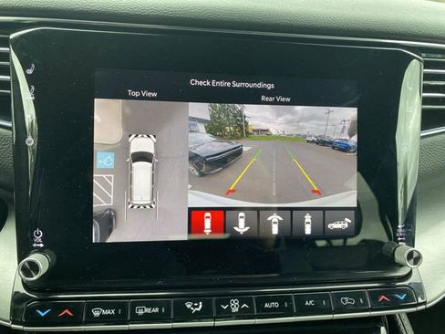 New 2025 Jeep Wagoneer 4WD w/ Convenience Group I image 20