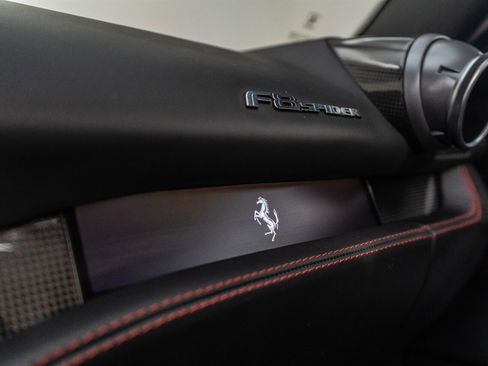 Used 2022 Ferrari F8 Tributo image 96