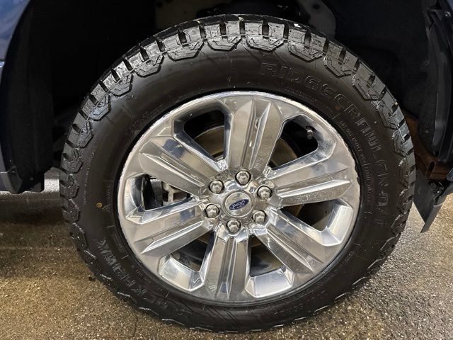 Used 2018 Ford F150 XLT w/ Equipment Group 302A Luxury AWD/4WD image 10