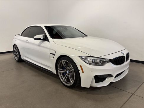 Used 2017 BMW M4 Convertible RWD image 1
