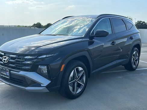 Used 2025 Hyundai Tucson SEL AWD/4WD image 8