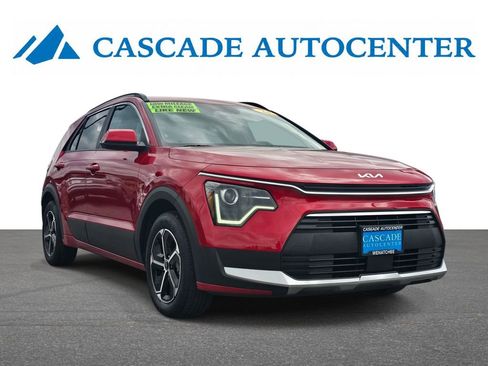 Used 2024 Kia Niro EX FWD image 7
