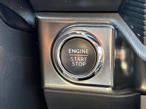 Used 2024 Ford F150 Lariat w/ Equipment Group 502A High AWD/4WD image 37
