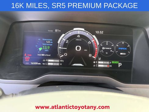 Used 2024 Toyota Sequoia SR5 w/ SR5 Premium Package AWD/4WD image 7