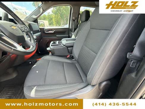 Certified 2025 Chevrolet Silverado 1500 LT AWD/4WD image 34