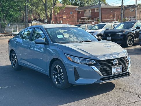 New 2025 Nissan Sentra SV w/ Trunk Package image 3