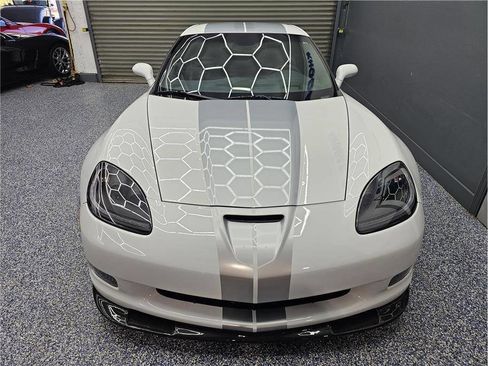 Used 2013 Chevrolet Corvette Grand Sport w/ 4LT Preferred Equipment Group RWD image 7