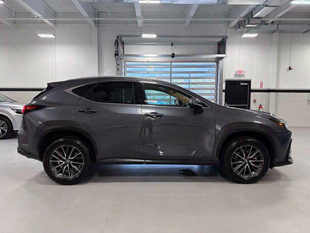 Used 2024 Lexus NX 350h AWD image 8
