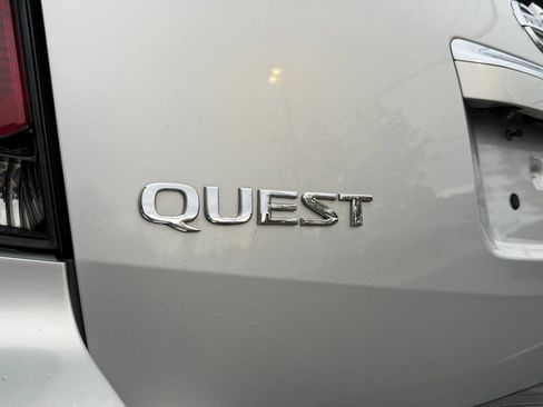 Used 2009 Nissan Quest SE w/ Seat Pkg image 8