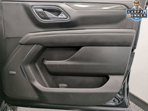 Used 2023 GMC Yukon AT4 w/ Technology Package AWD/4WD image 28