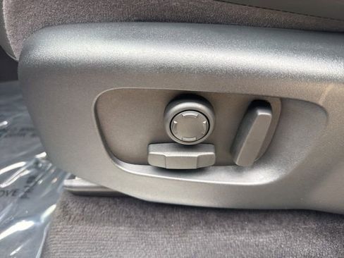 Used 2021 Land Rover Range Rover Sport HST image 16