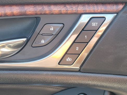 Used 2018 Cadillac CTS AWD Sedan w/ Seating Package image 33