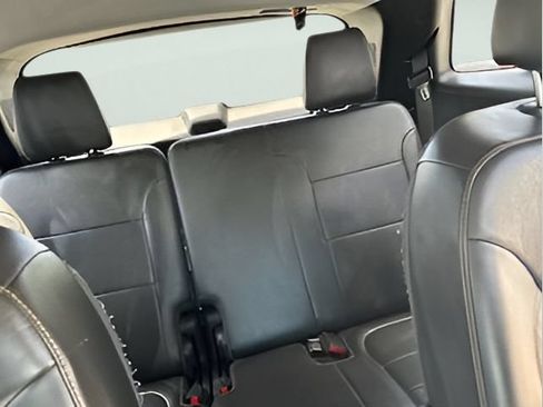 Used 2019 Chevrolet Traverse LT AWD/4WD image 23