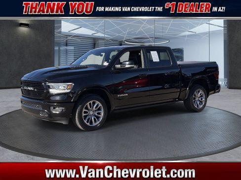 Used 2021 RAM 1500 Laramie AWD/4WD image 1