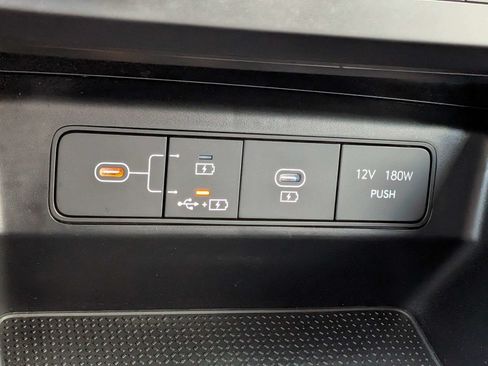 Used 2025 Hyundai Tucson SE FWD image 26