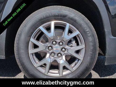 Used 2022 GMC Acadia SLT w/ Trailering Package AWD/4WD image 12