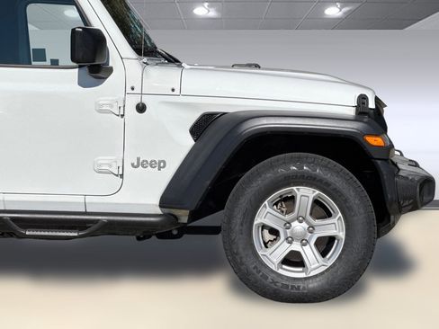 Used 2019 Jeep Wrangler Unlimited Sport S image 34