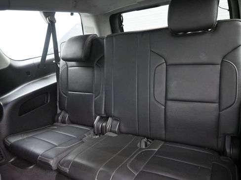 Used 2020 GMC Yukon XL Denali w/ Denali Ultimate Package RWD image 15