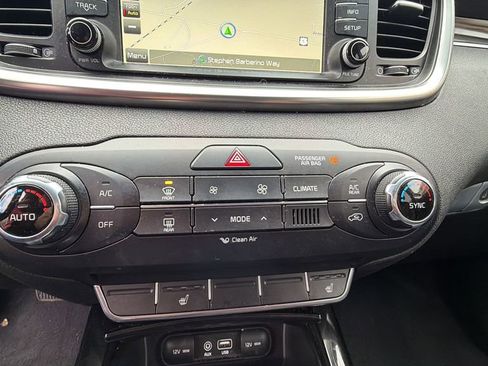 Used 2016 Kia Sorento SX AWD/4WD image 21