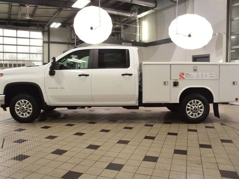 New 2026 Chevrolet Silverado 2500 W/T w/ WT Convenience Package AWD/4WD image 3