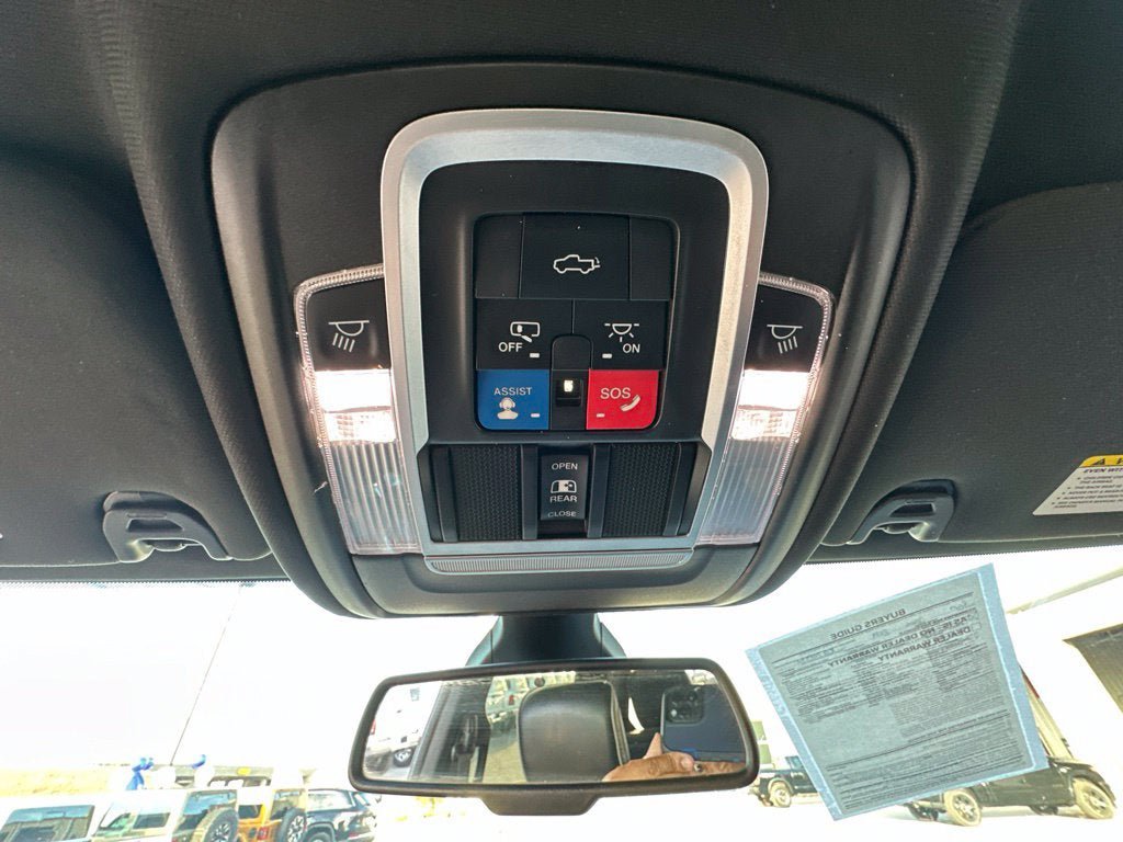 Used 2019 RAM 3500 Laramie AWD/4WD image 20