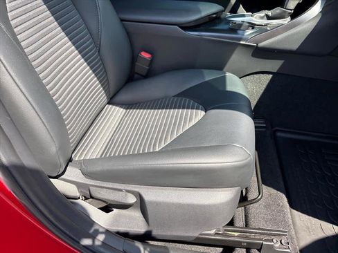 Used 2019 Toyota Camry SE w/ Audio Package image 7