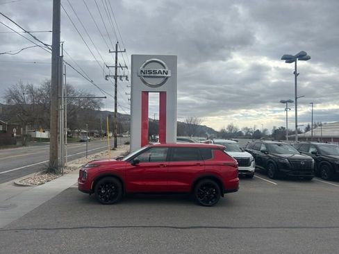 New 2026 Nissan Rogue SL AWD/4WD image 1