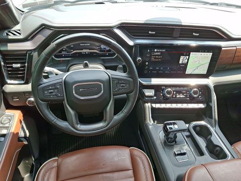 Used 2025 GMC Sierra 1500 Denali Ultimate AWD/4WD image 21