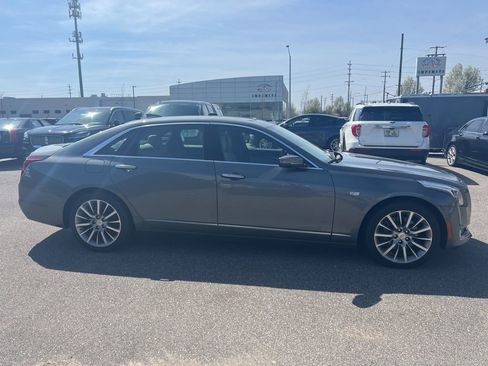Used 2017 Cadillac CT6 Luxury image 5