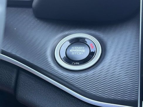 Used 2025 Jeep Grand Cherokee Laredo X w/ Luxury Tech Group I RWD image 34