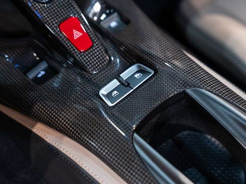 Certified 2023 Ferrari 812 GTS RWD image 43