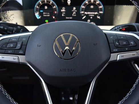 New 2026 Volkswagen Tiguan S FWD image 17