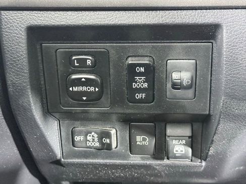 Used 2021 Toyota Tundra SR5 image 21