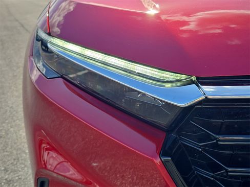 Used 2024 Honda CR-V EX image 7