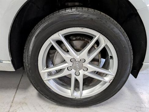 Used 2017 Audi Q5 2.0T Premium image 12