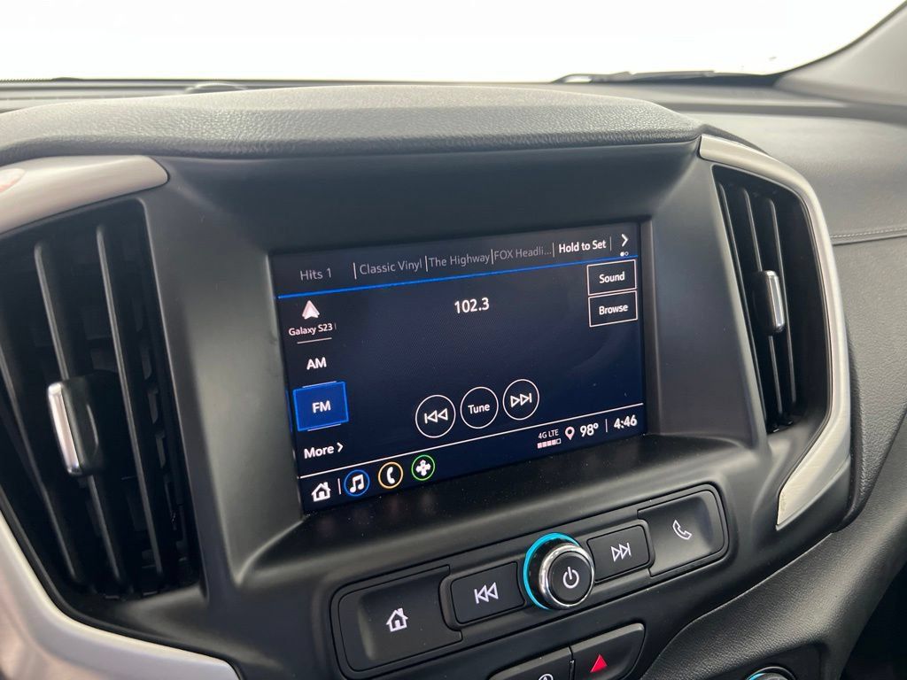 Used 2024 GMC Terrain SLE FWD image 13