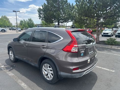 Used 2015 Honda CR-V EX image 3