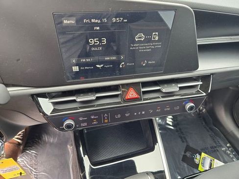 New 2026 Kia Niro LX FWD image 9