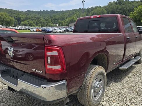 Used 2024 RAM 3500 Tradesman w/ Bed Utility Group AWD/4WD image 3