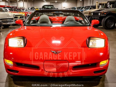Used 1999 Chevrolet Corvette Convertible w/ Memory Pkg RWD image 34