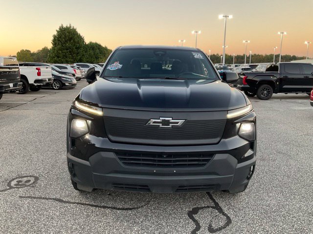 Used 2024 Chevrolet Silverado EV W/T AWD/4WD image 2