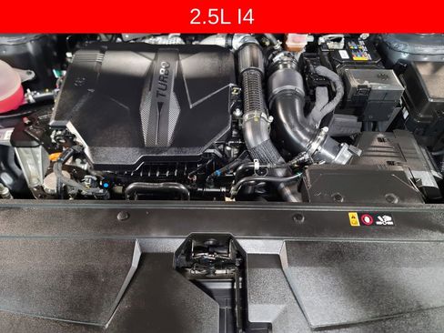 Used 2023 Hyundai Santa Cruz Night w/ Winter Package image 10