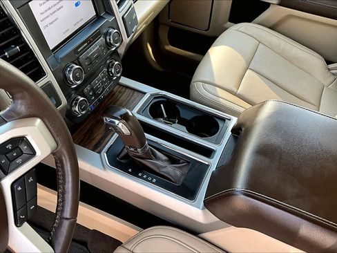 Used 2019 Ford F150 Lariat RWD image 16