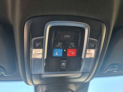New 2026 RAM 2500 Laramie w/ Night Edition AWD/4WD image 17