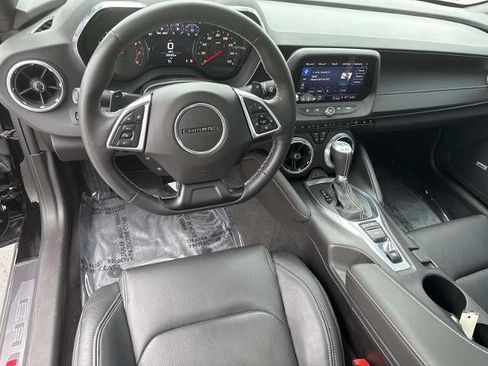 Used 2022 Chevrolet Camaro LT RWD image 15