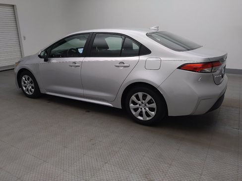 Used 2025 Toyota Corolla LE FWD image 3
