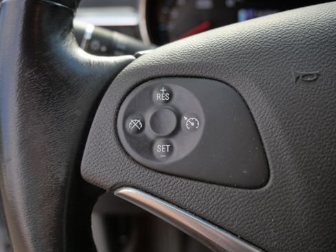 Used 2018 Chevrolet Impala Premier FWD image 27